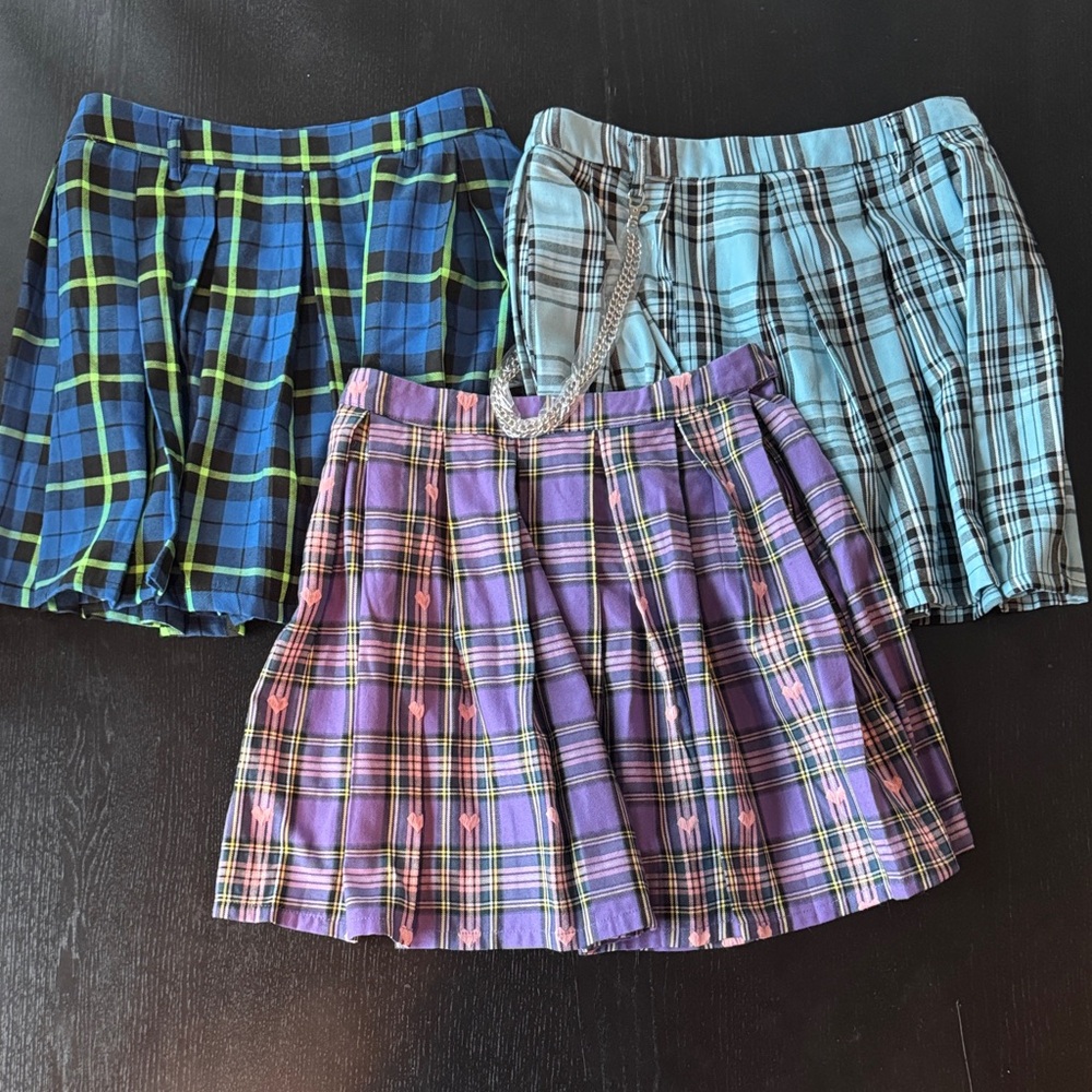 NWOT 3pc Y2K Schoolgirl Plaid Skirt 3pc Set Hot Topic - Blue Purple Pink Size S